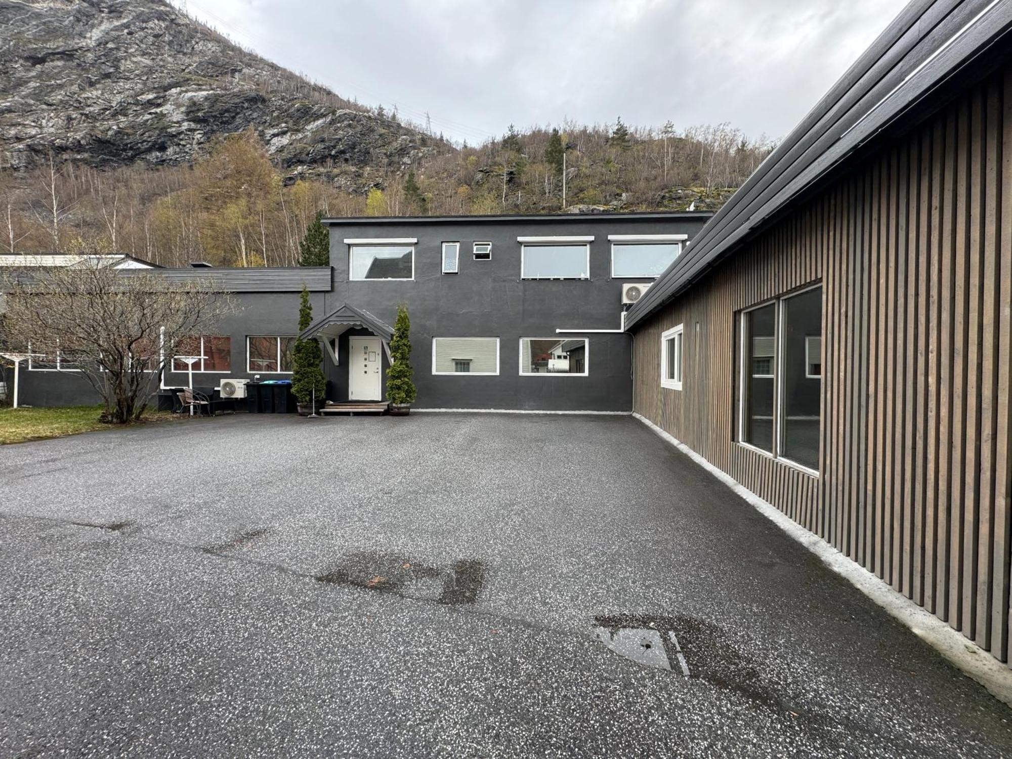 Den Vesle Sjarmoren As The Most Central Place In Ardal ! Free Parking On The Site ! Buitenkant foto