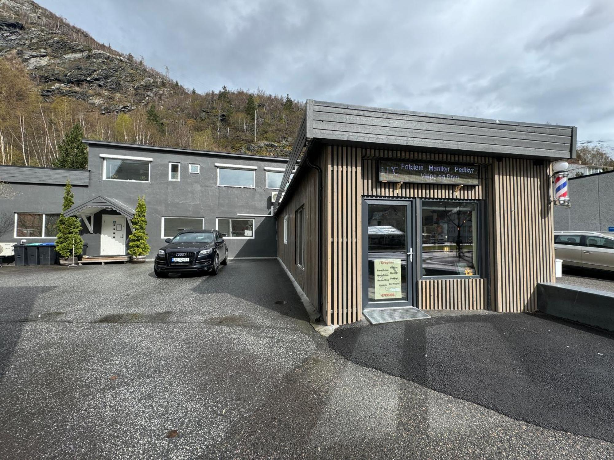 Den Vesle Sjarmoren As The Most Central Place In Ardal ! Free Parking On The Site ! Buitenkant foto