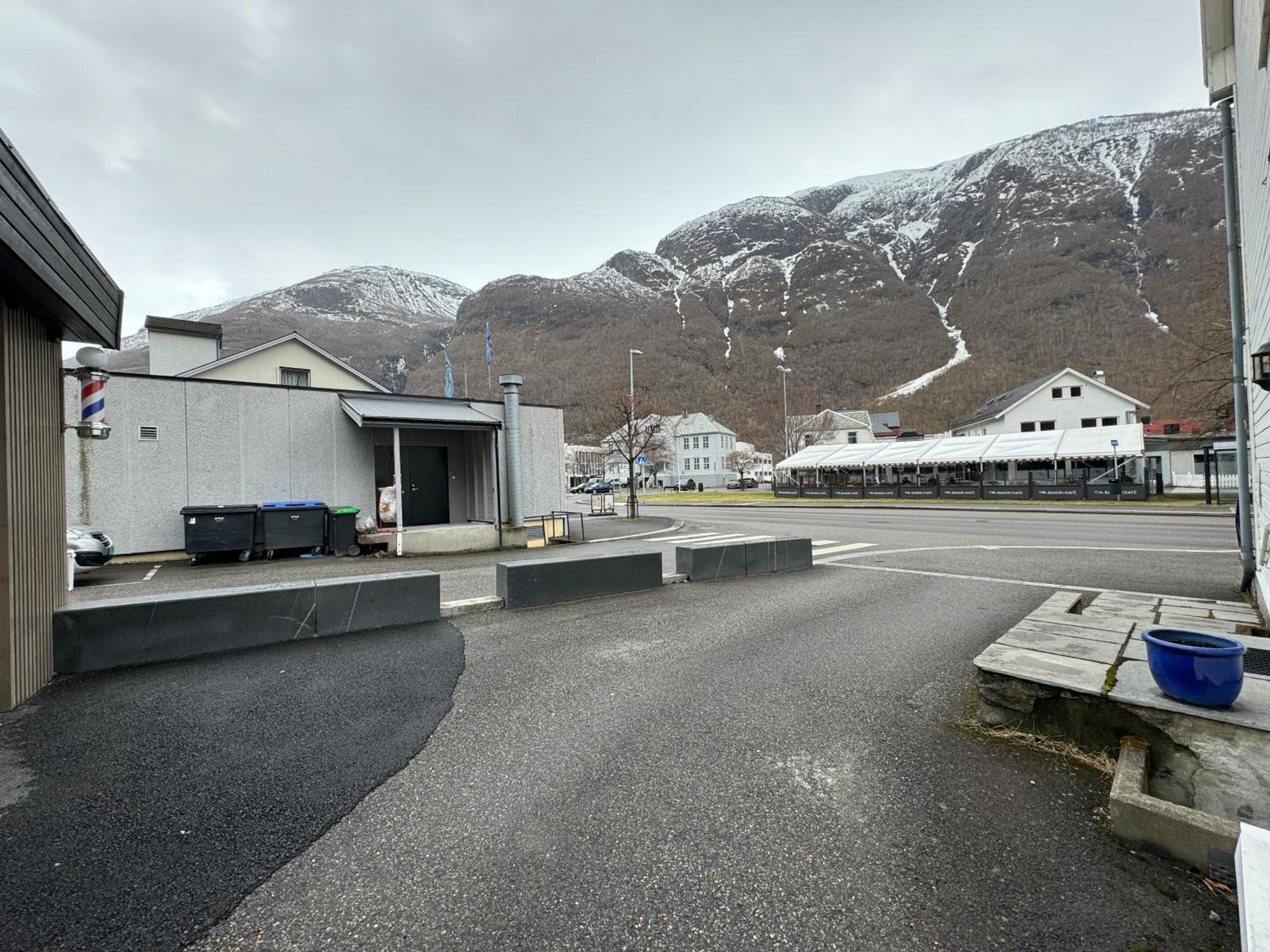 Den Vesle Sjarmoren As The Most Central Place In Ardal ! Free Parking On The Site ! Buitenkant foto